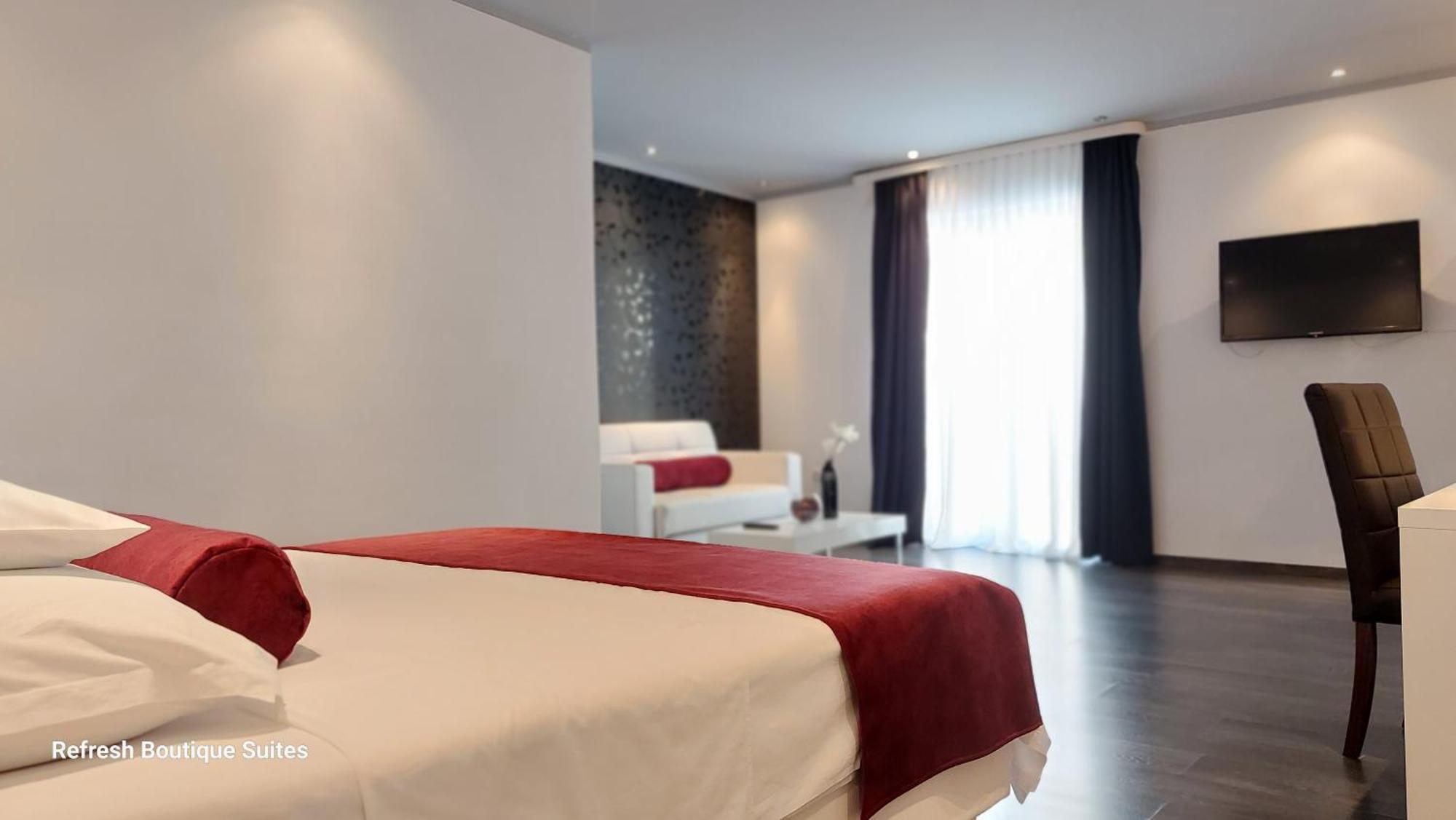 Refresh Boutique Suites - Central Point 보디체 외부 사진